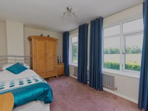 Photo 18- click for photo gallery